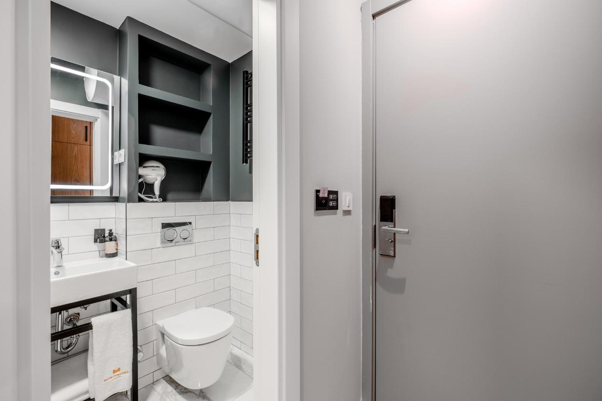Montenegro Lodge Kavač Rom bilde Bathroom